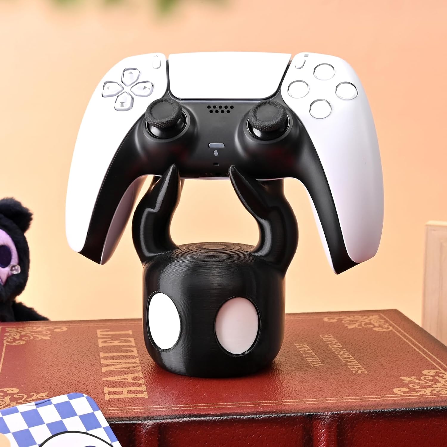 ゲームコントローラーゴーストディスプレイスタンド漫画デザイン - Gaming Consoles のレビューと価格